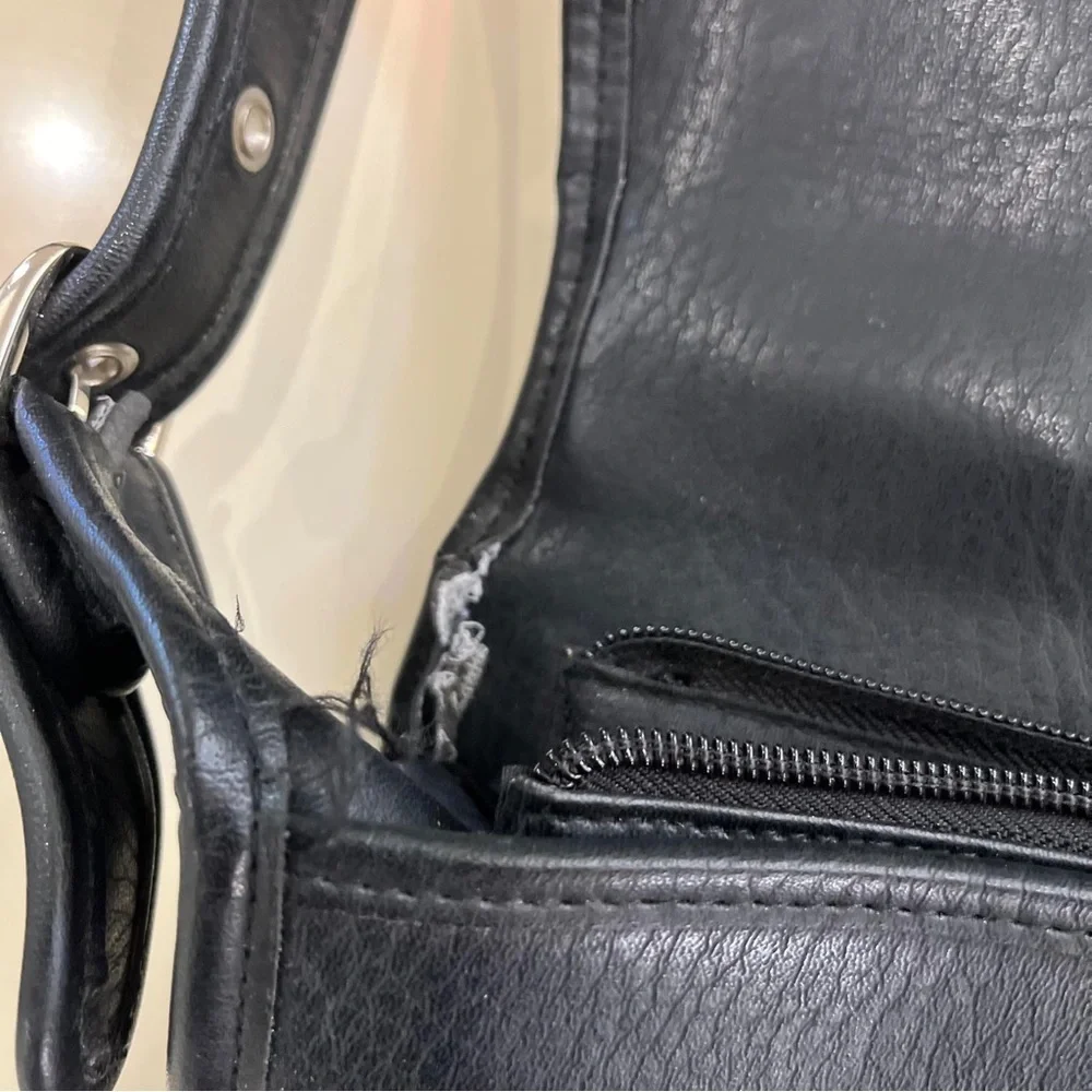 Coach Coach - Picture 14 of 15